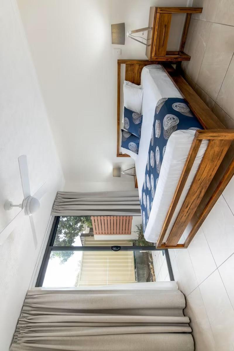 The Village Holiday Apartments At Burleigh Heads Gold Coast Exterior foto